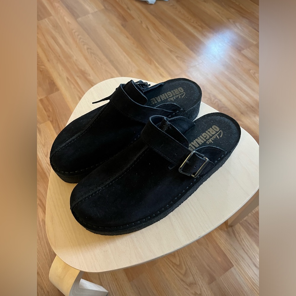 CLARKS SUEDE TREK WEDGE MULE